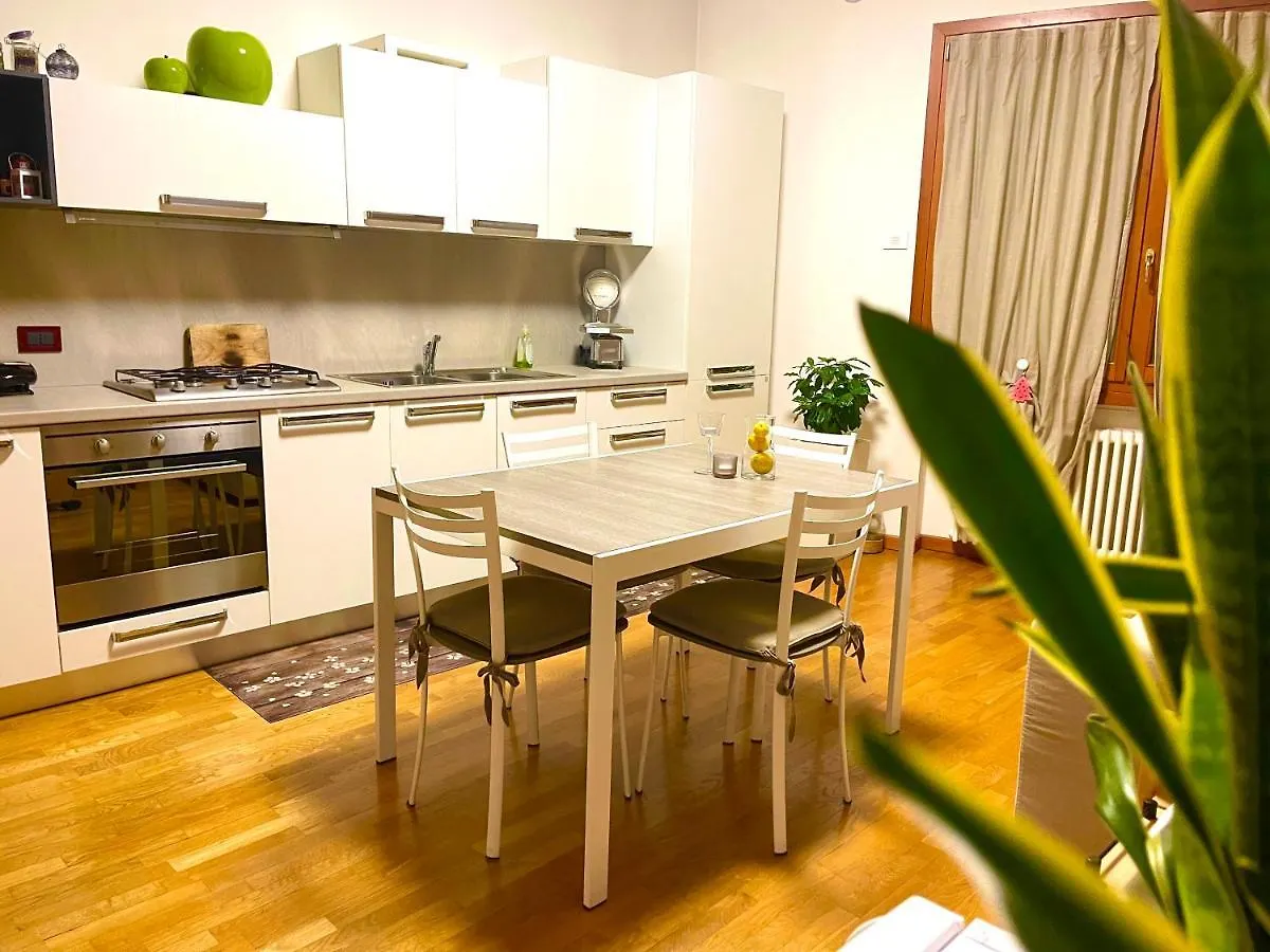 Ca' Del Sole - Attico Panoramico In Centro Storico Apartment Montagnana